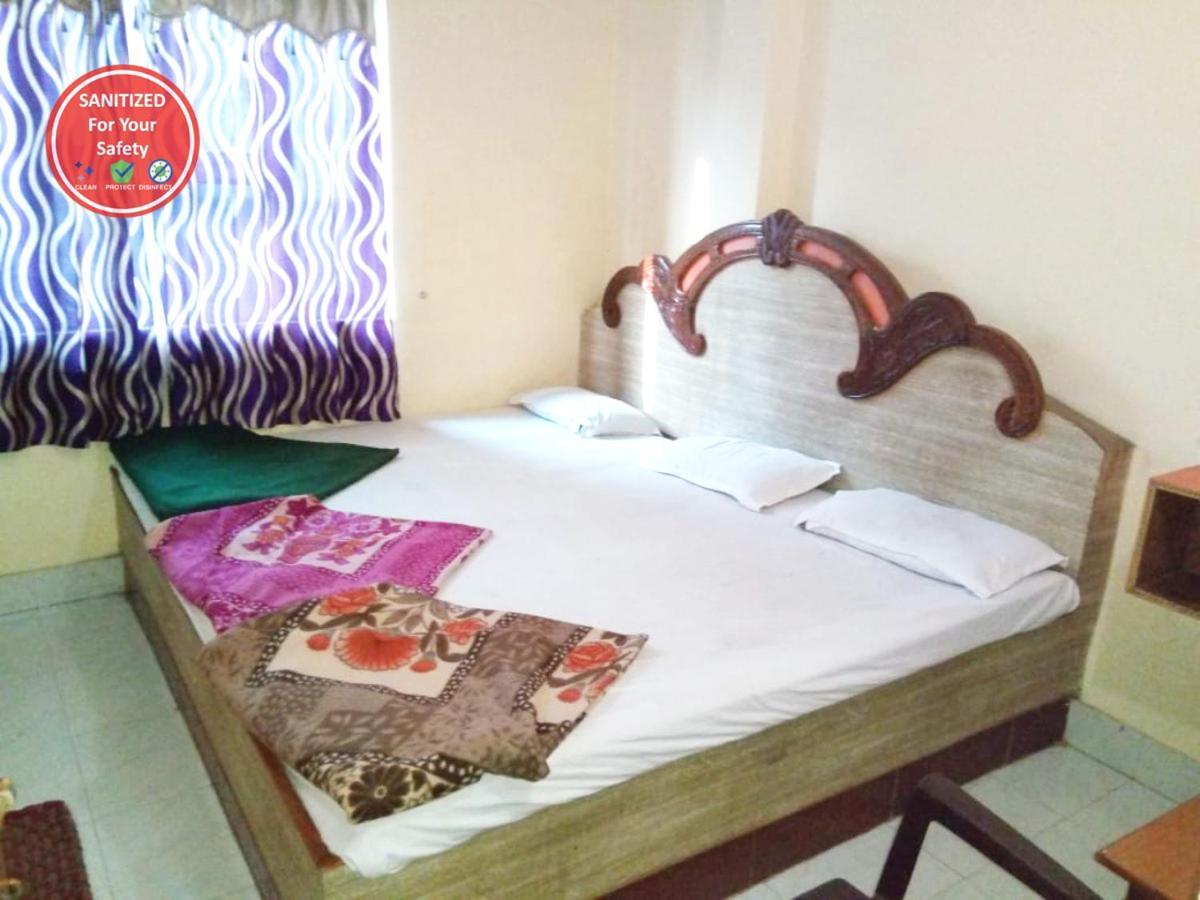 Hotel P N Ganga Varanasi Exterior foto